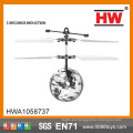 Mini niños volando RC bola intermitente aviones de luz helicóptero infrarrojos de inducción RC juguete